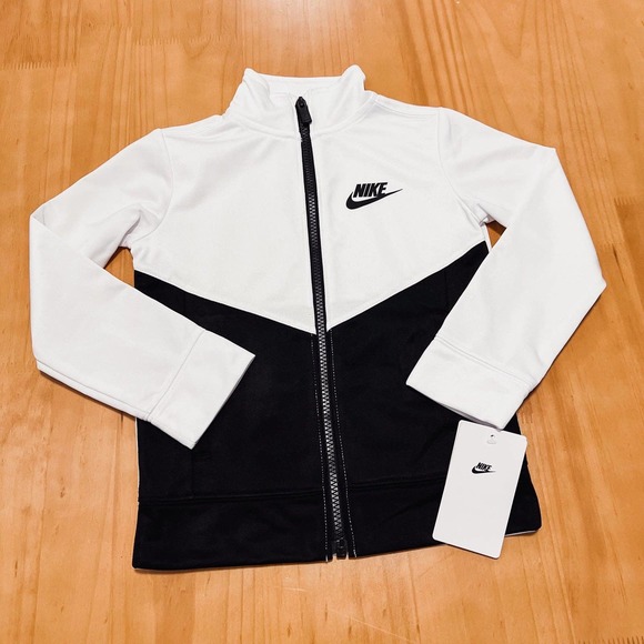 Nike Boys Tracksuit Jacket & Pants - Picture 4 of 7